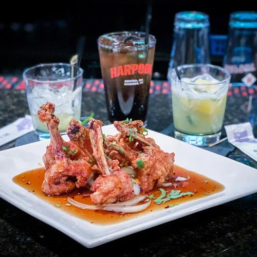 Crispy Asian-style chicken wings with sweet sauce
