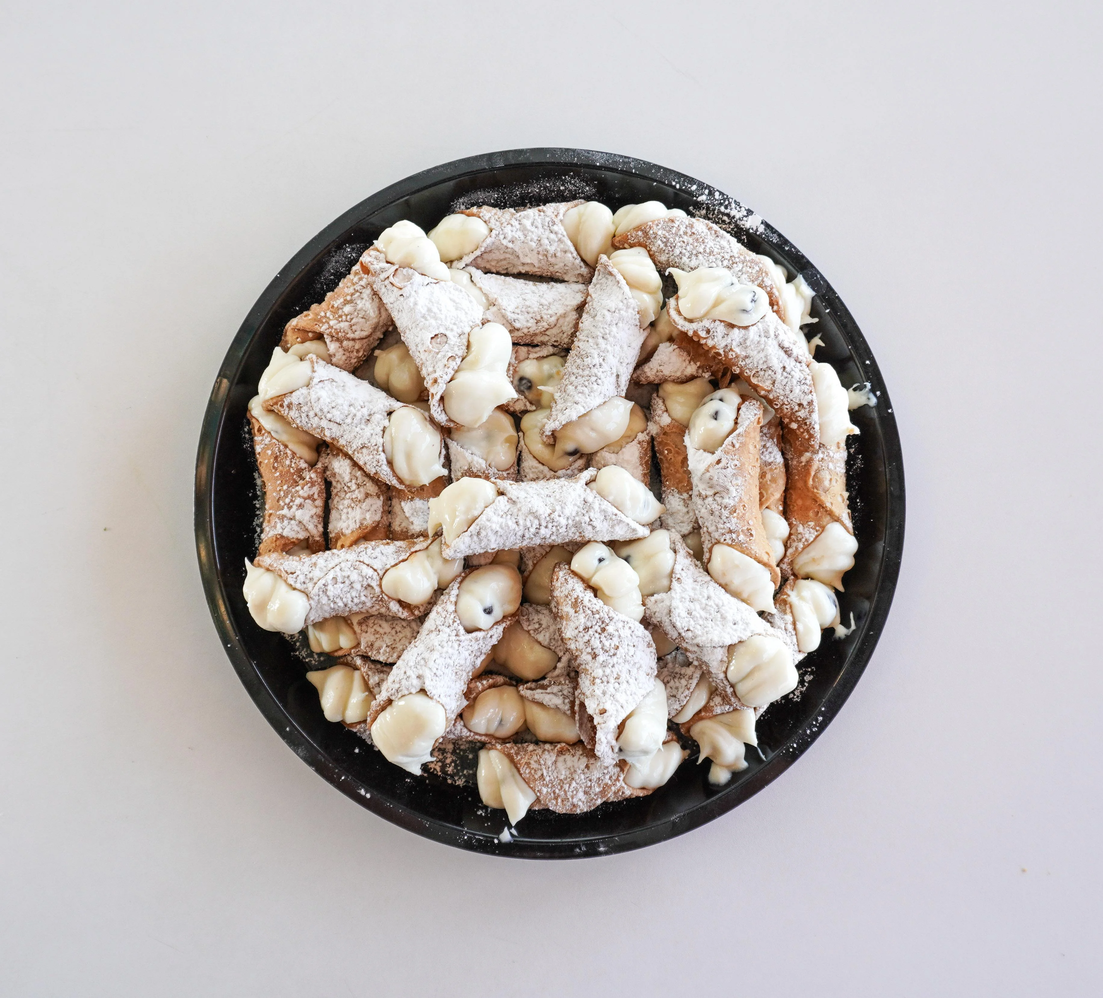Cannoli Tray 30 Mini's