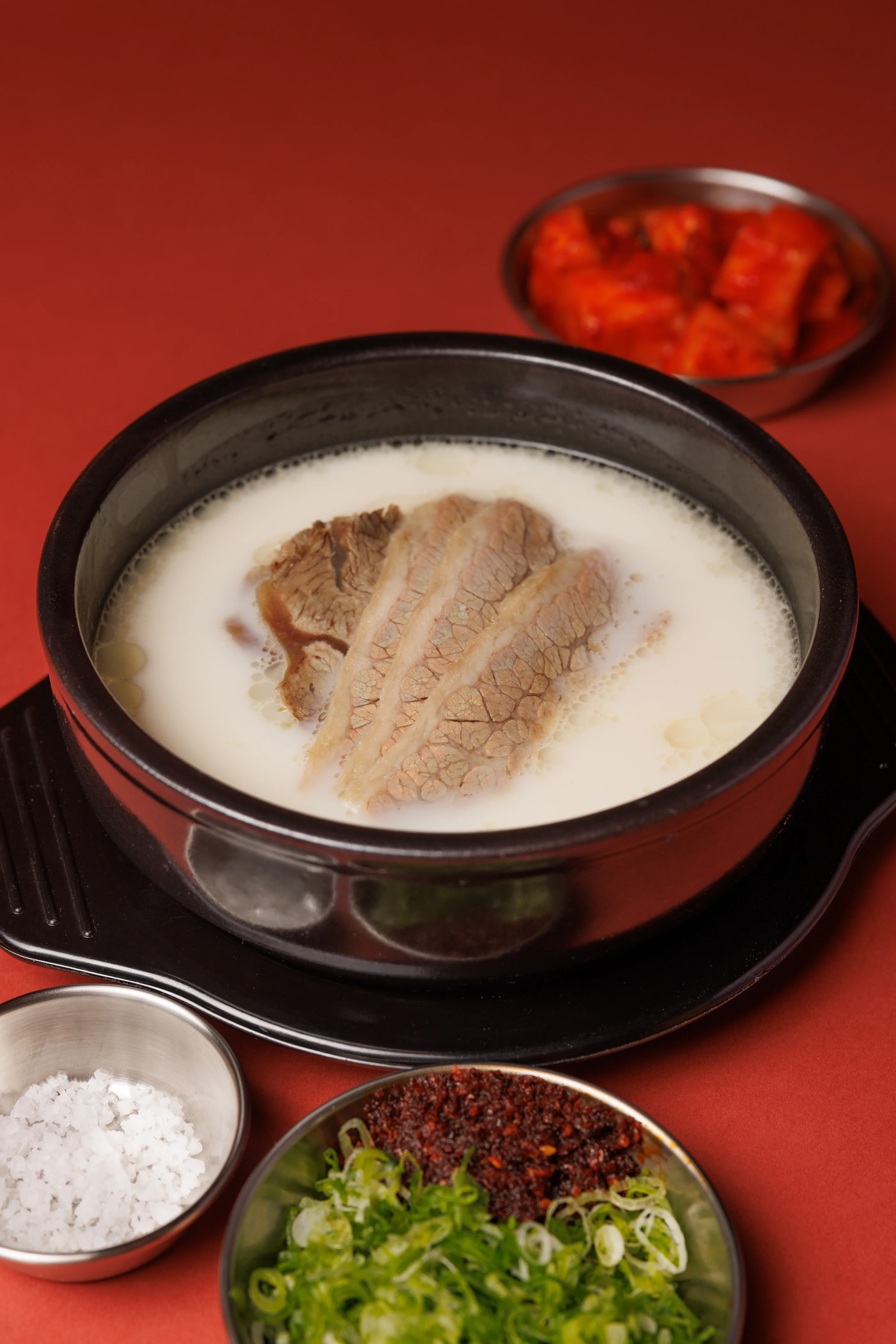 Korean seolleongtang soup with beef slices