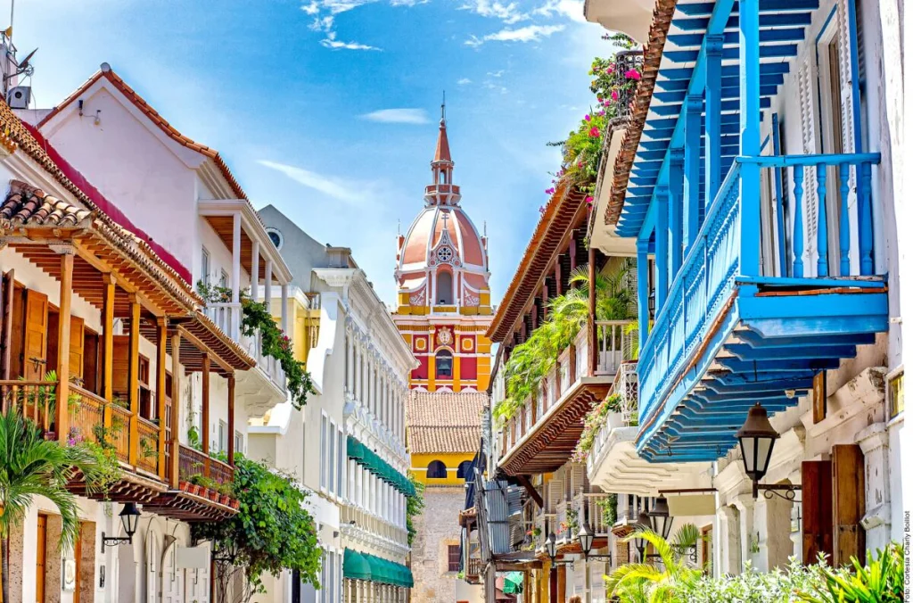 Colorful colonial street in Cartagena, Colombia with vibrant balconies