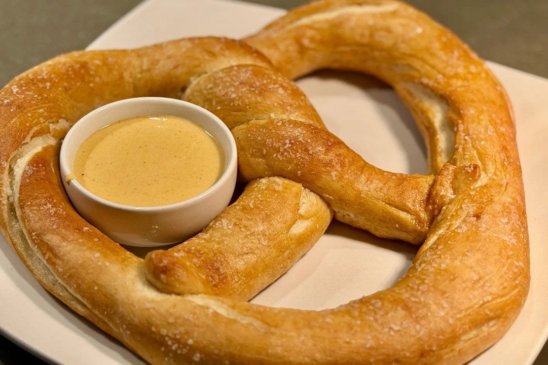 Hot & Twisted
