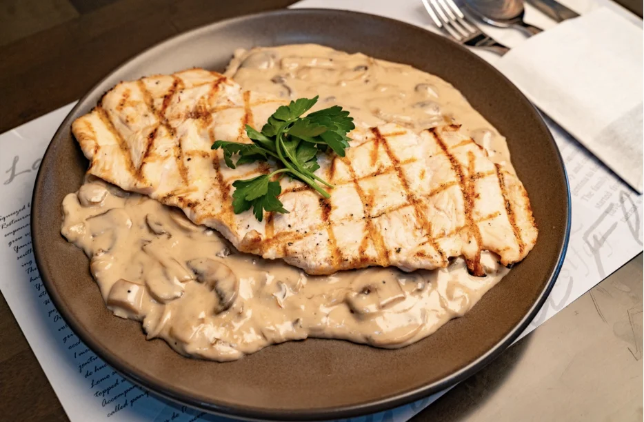 Pollo Al Champignion