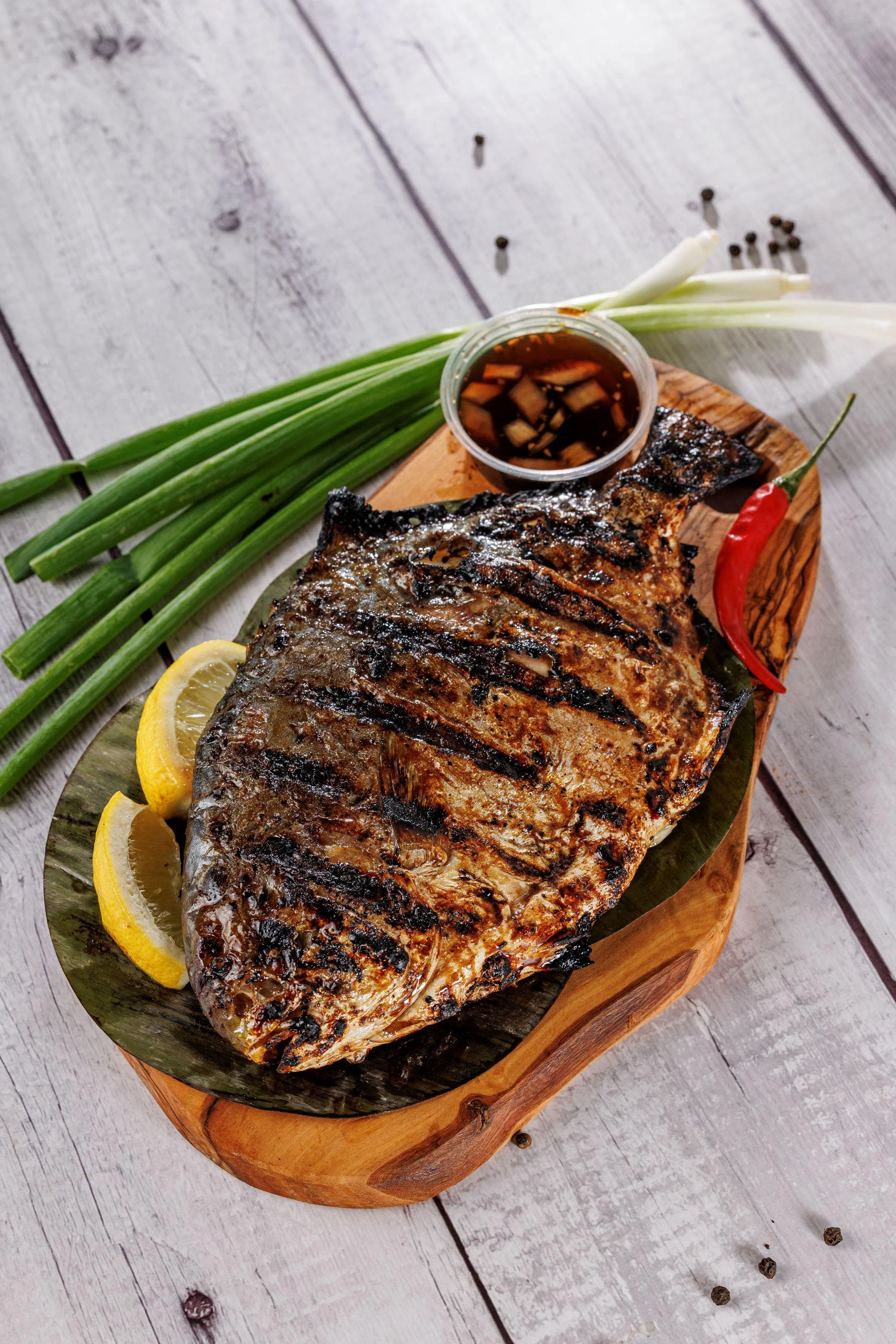 Pompano (whole) Plate