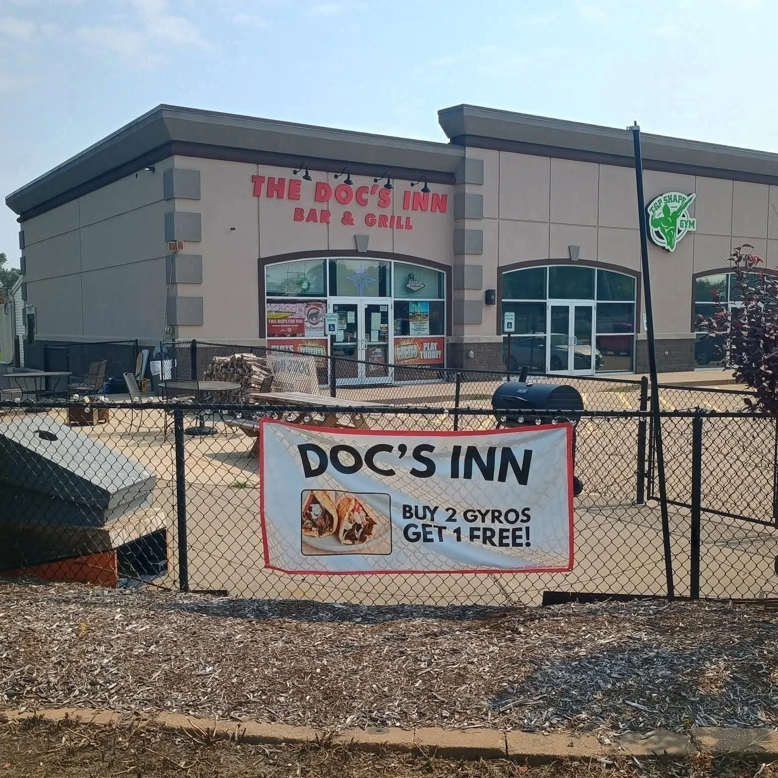 Promotional event banner for a restaurant featuring food and drinks.