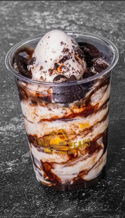 Chocolate Oreo Sundae Cup