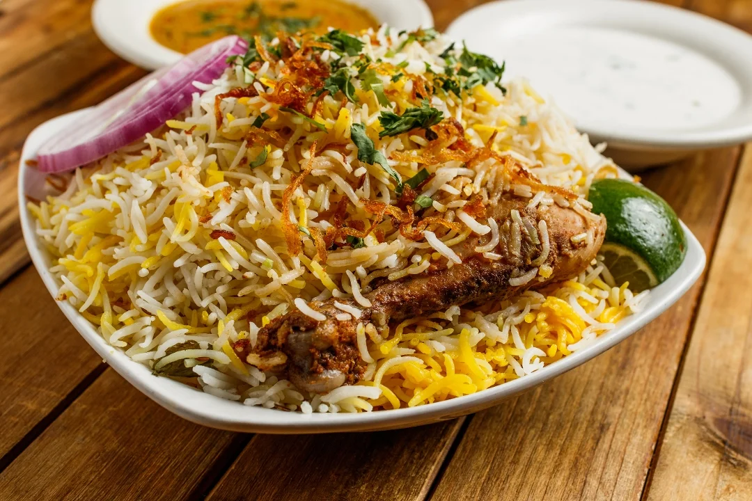 HYDERABADI CHICKEN DUM BIRYANI