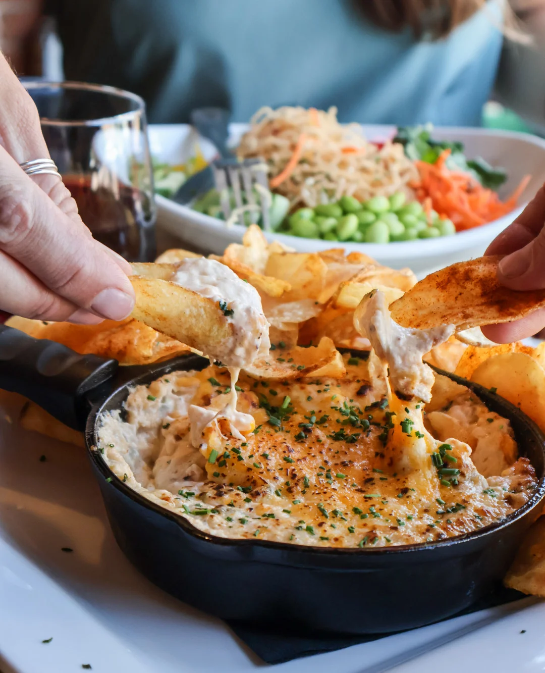 Creamy spinach artichoke dip with crispy chips