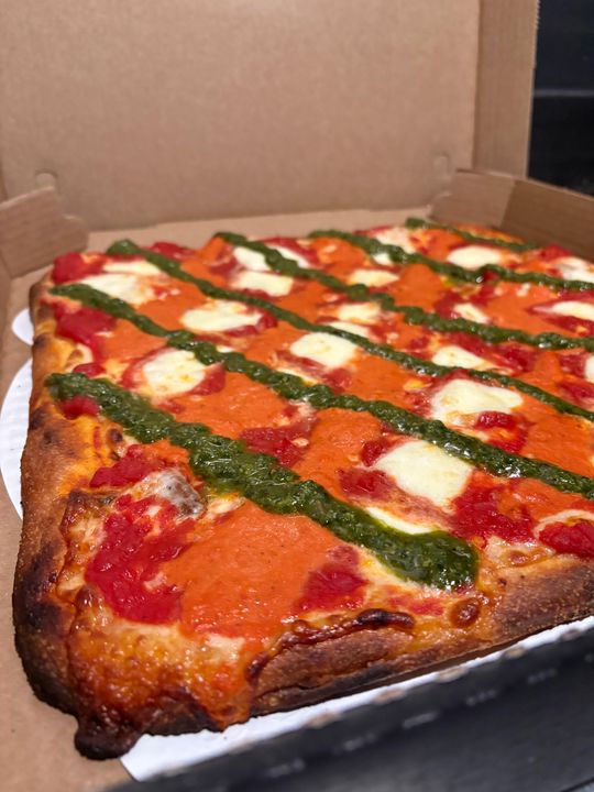 Square Tricolor Pie 16"