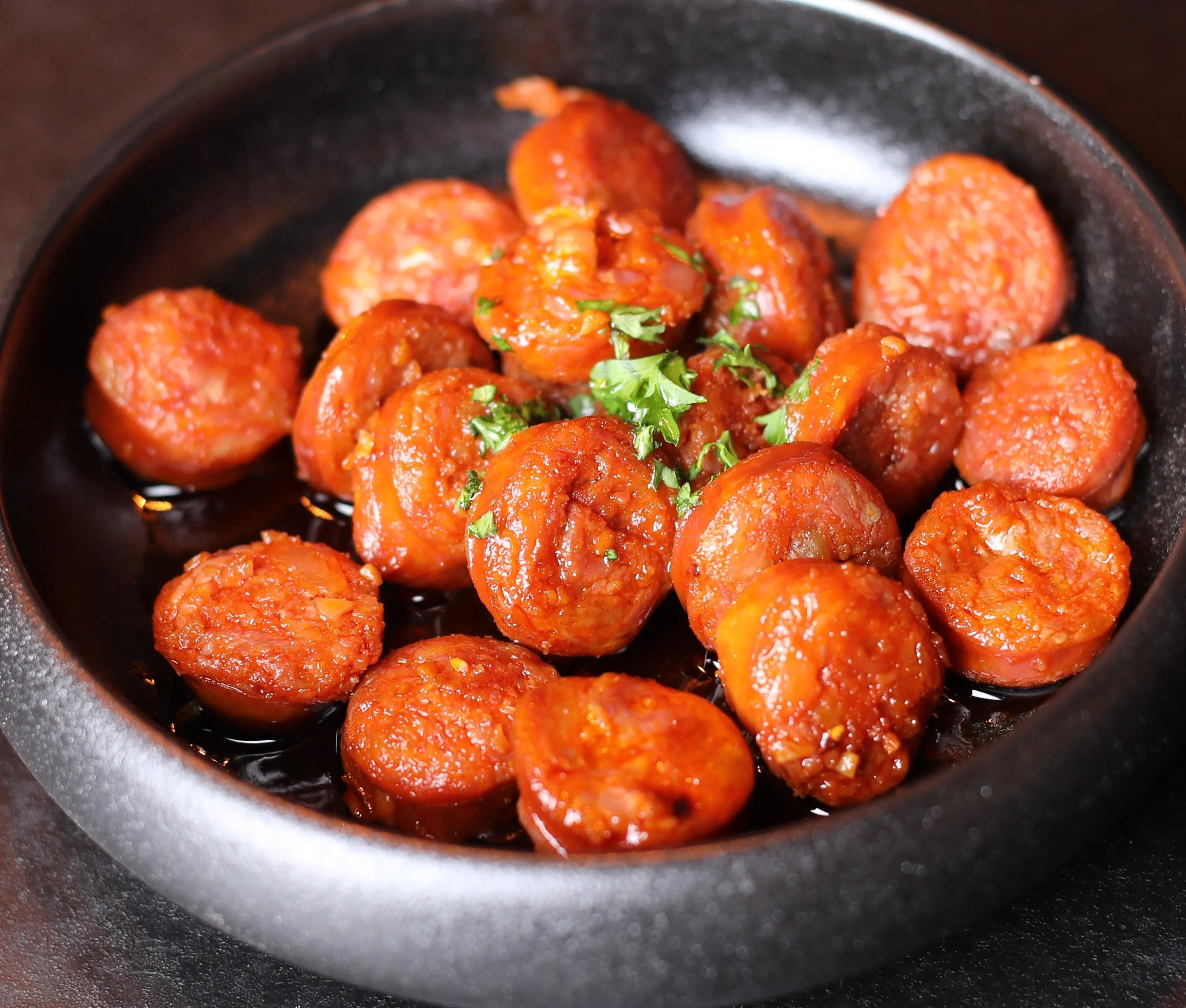 Chorizo al vino