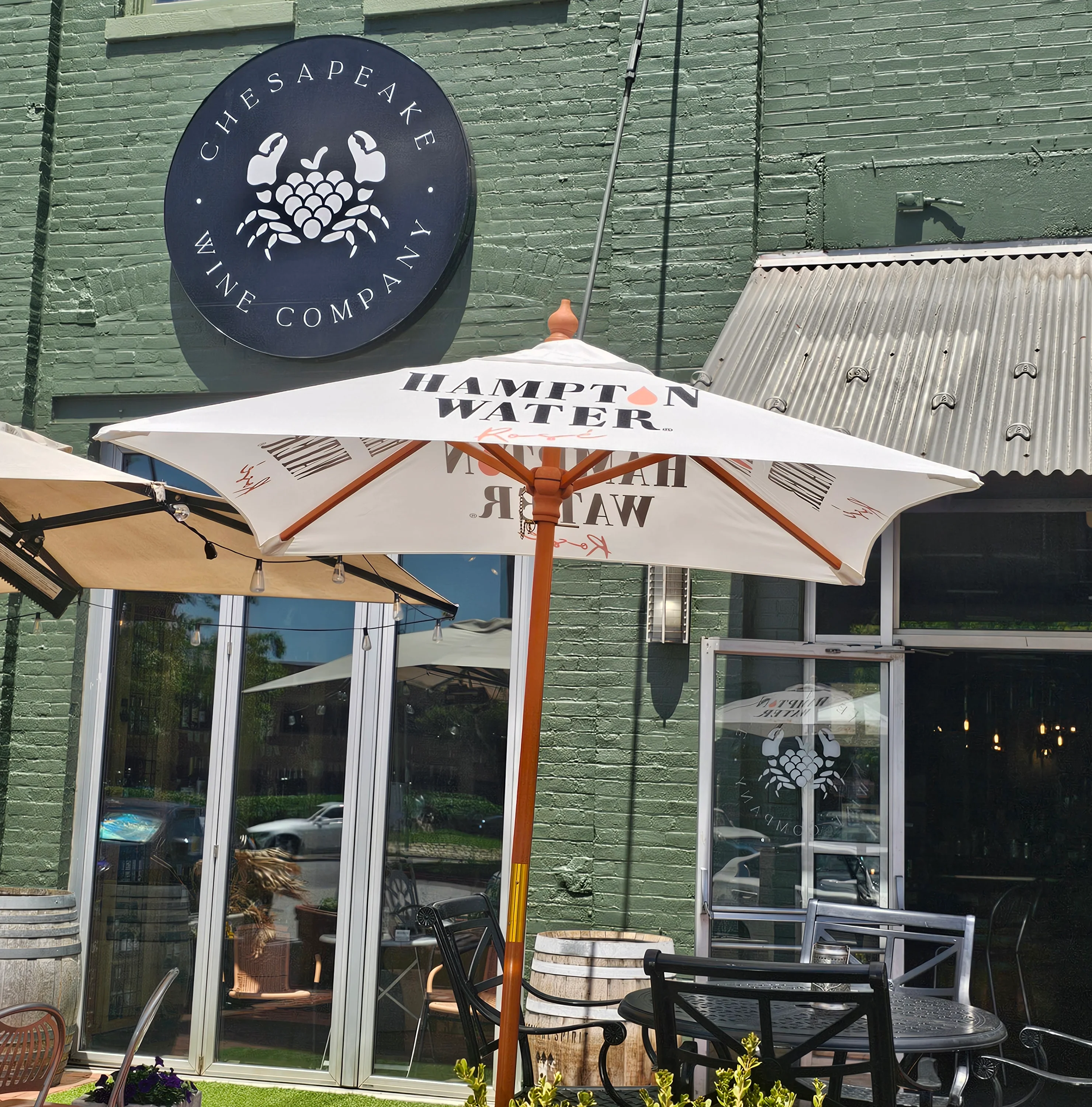Exterior of Chesapeake Wine Company with outdoor seating