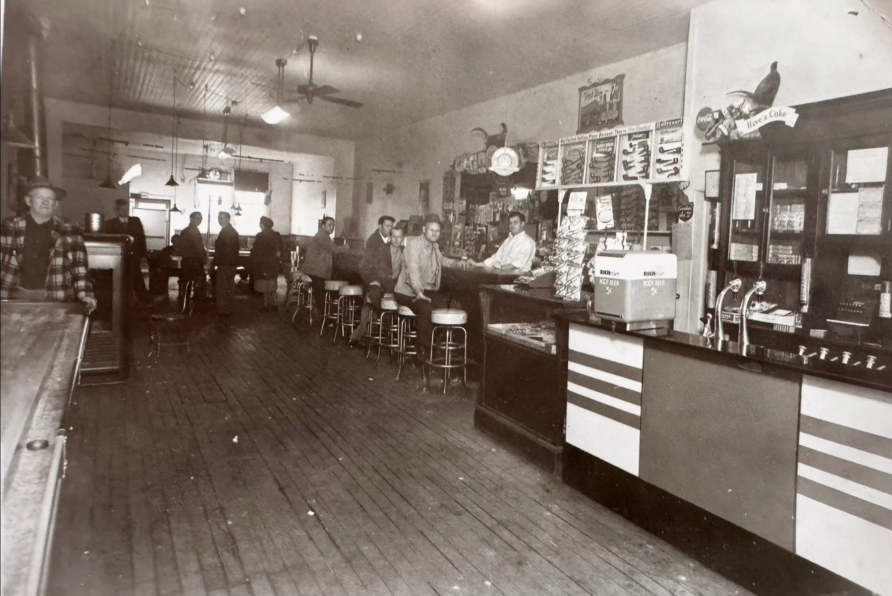 Juicy cheeseburger with fries, a classic American diner dish