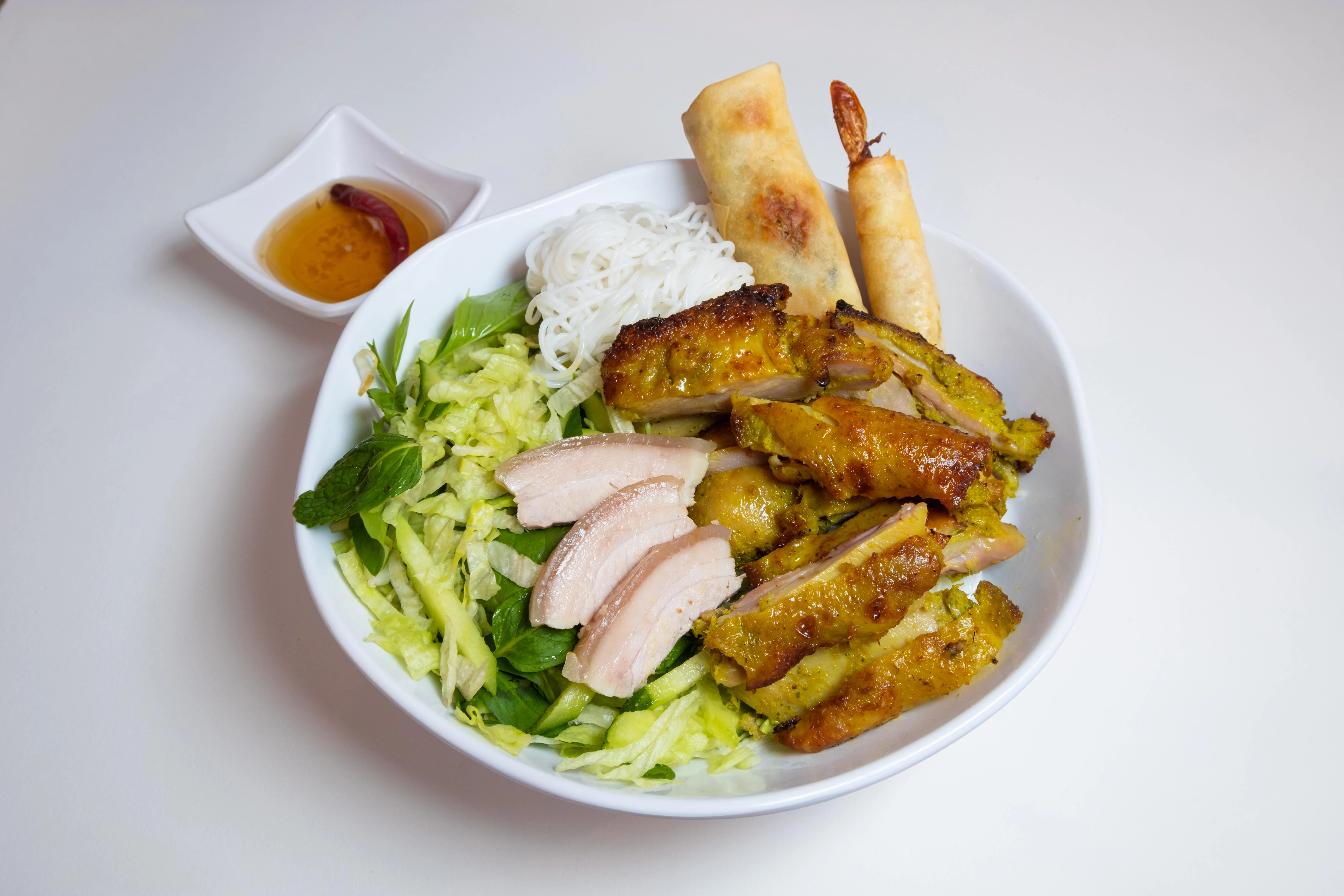 Grilled Lemongrass Chicken Vermicelli Bowl