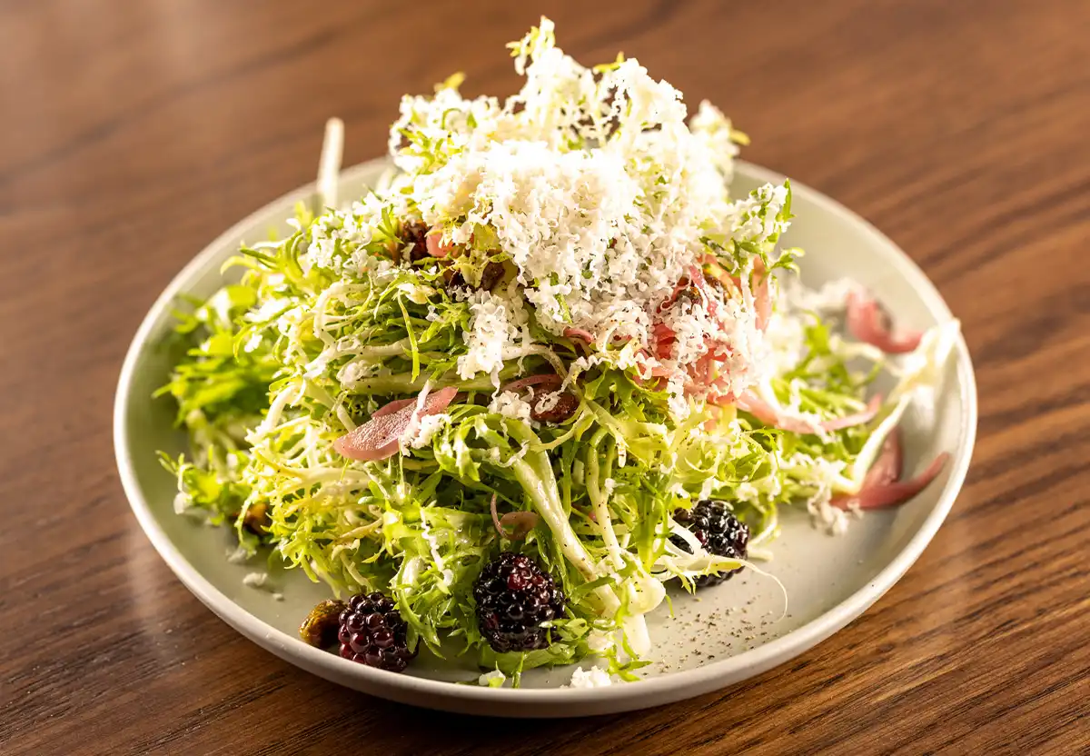 salad with fresh berries