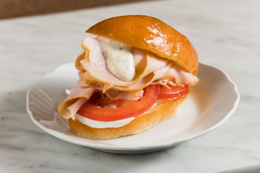Sant Ambroeus Coffee Bar Aspen | Toast