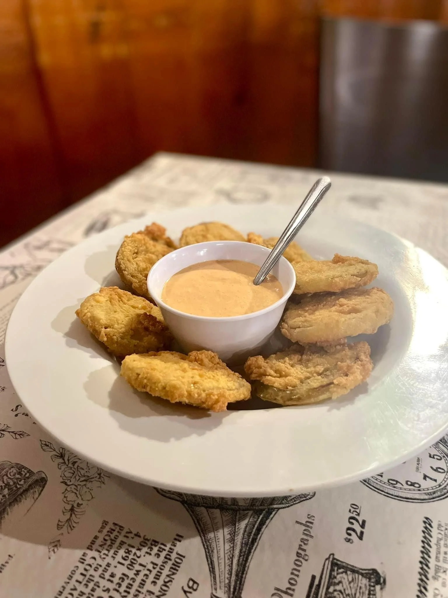 Southern fried green tomatoes with dipping sauce
