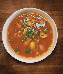50 Tom Yum