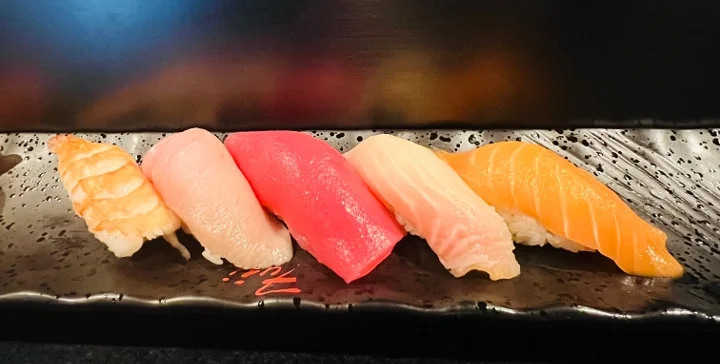 Sushi Sampler