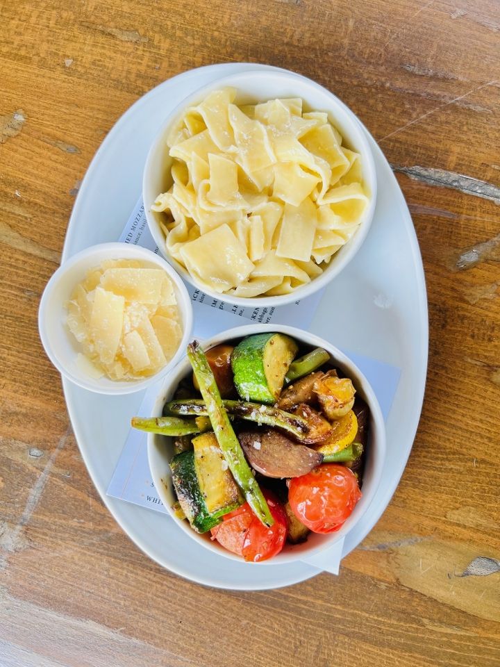 KIDS BUTTERED NOODLES at Ardsley Station