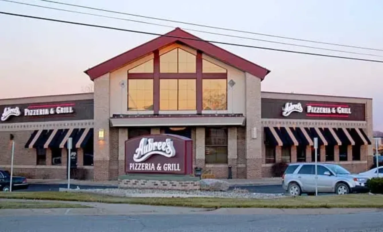Exterior view of Aubree's Pizzeria & Grill restaurant