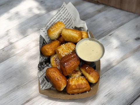pretzelbites