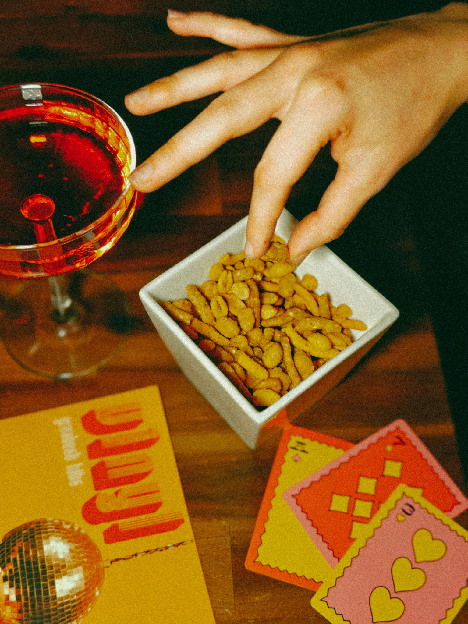 Free snacks every Friday and Saturday 