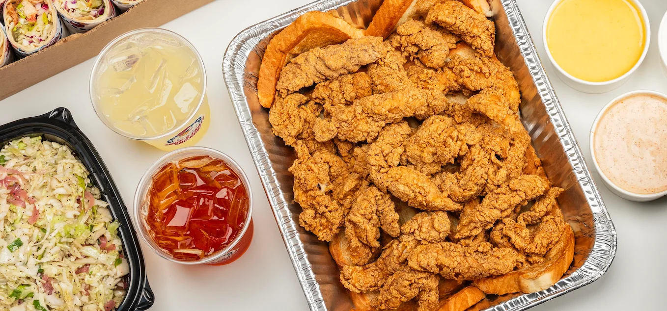 Southern fried chicken platter with sides