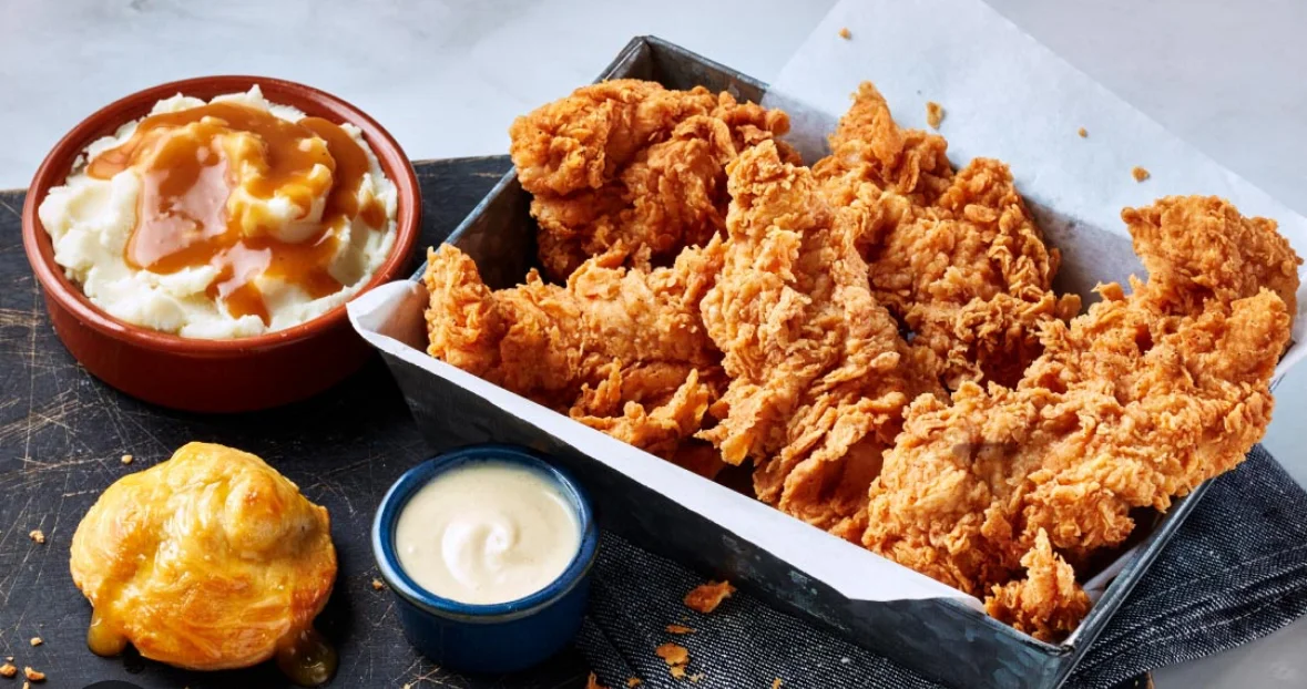 Southern fried chicken with mashed potatoes and gravy