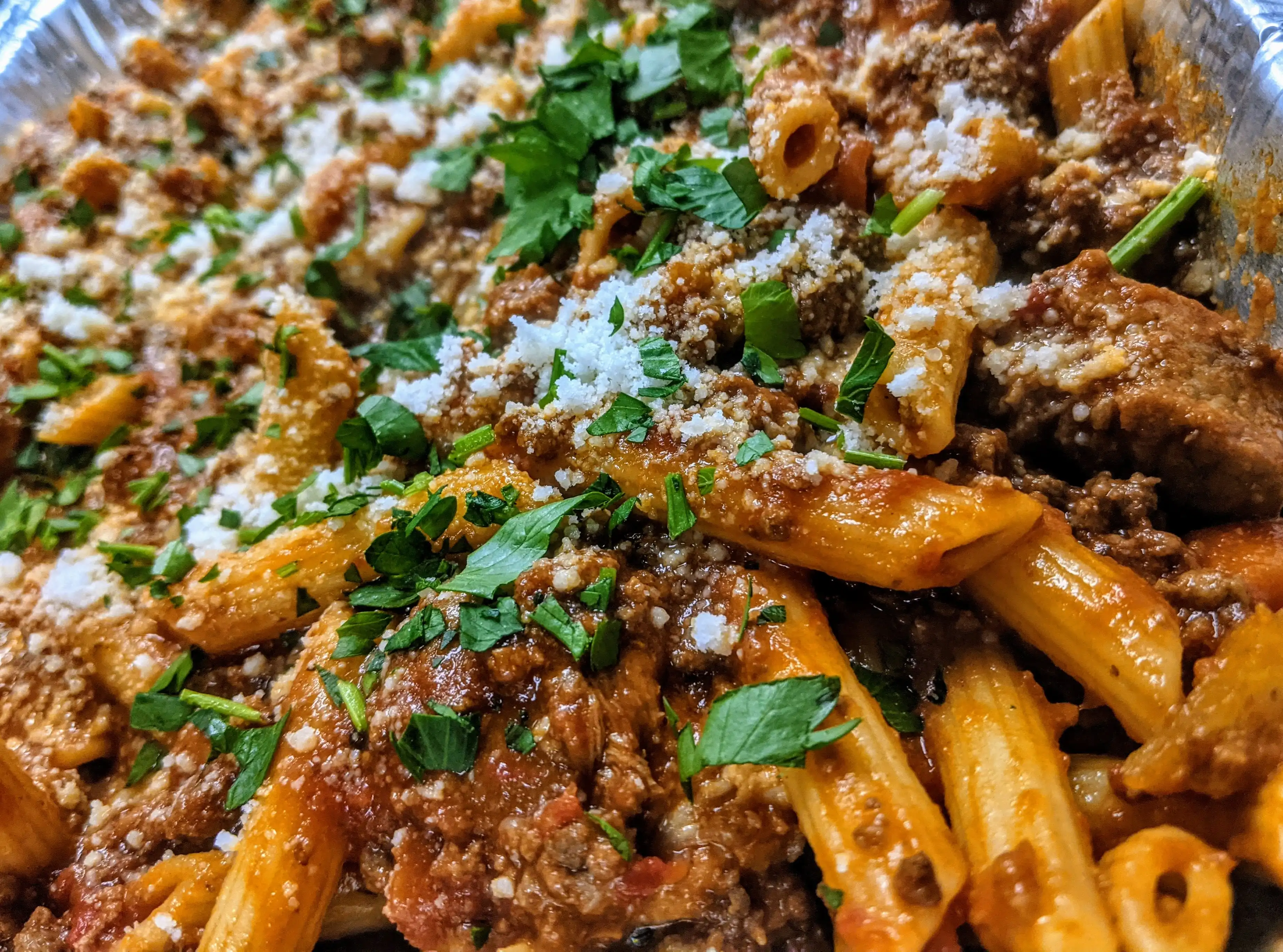 penne pasta with bolognese sauce