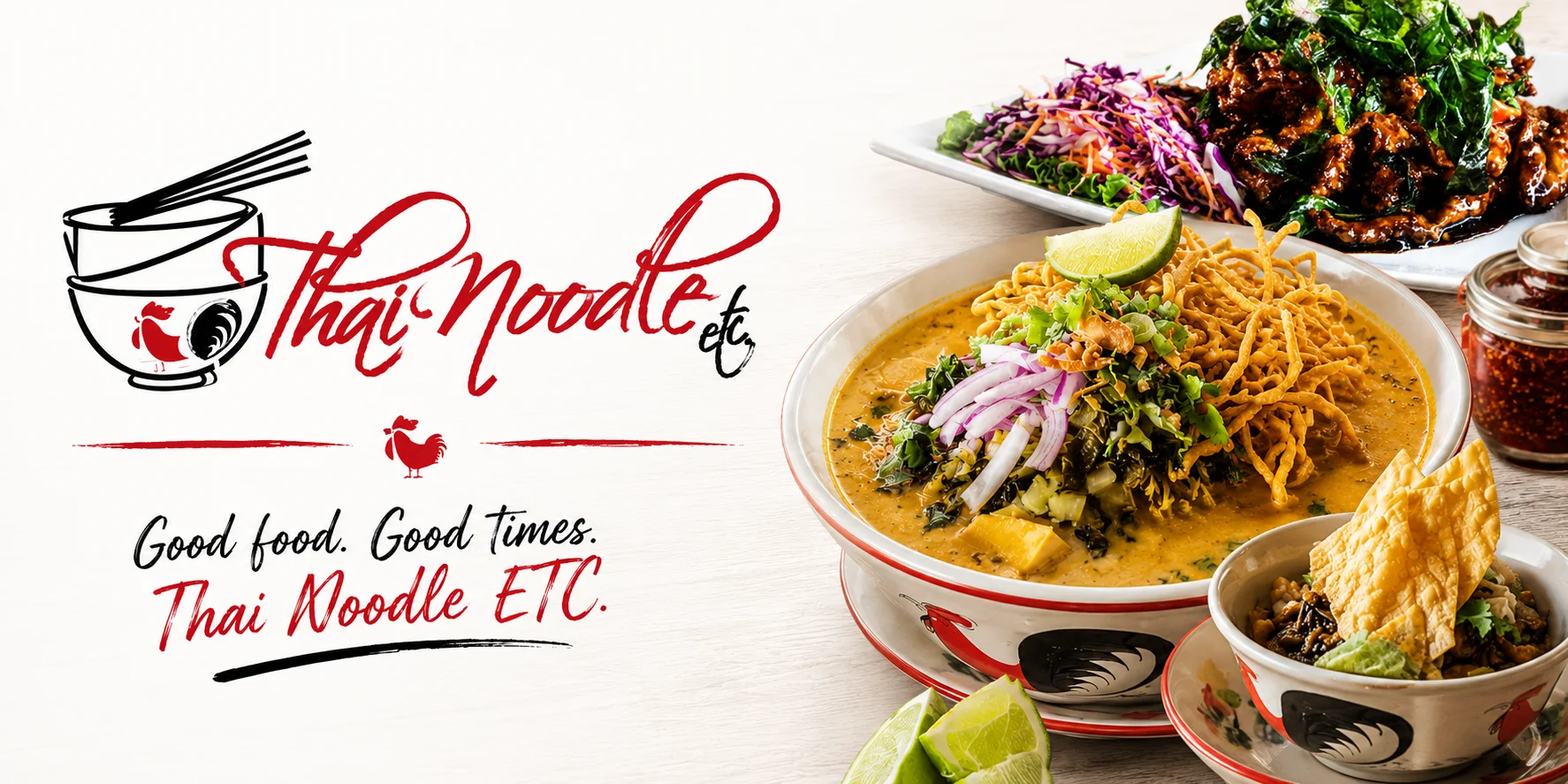 Bowl of Thai khao soi with crispy noodles
