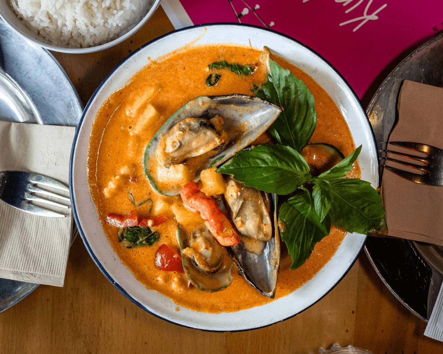 Granny Pineapple Curry W/mussels