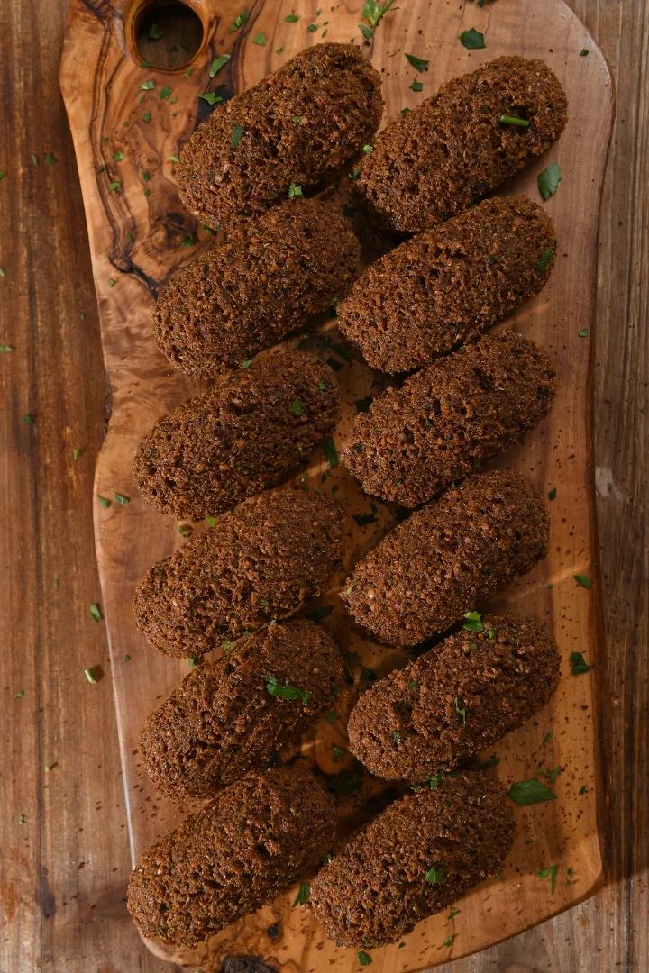 1 Dozen Falafel (12 Pieces) *