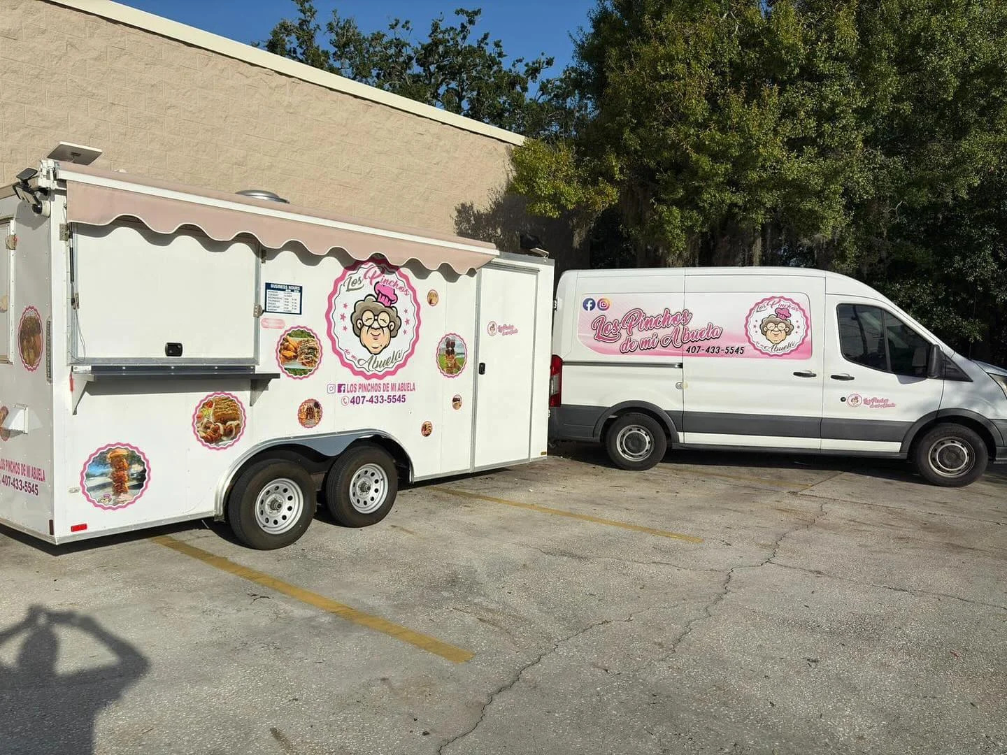 Food truck and van for Los Pinchos de mi Abuela