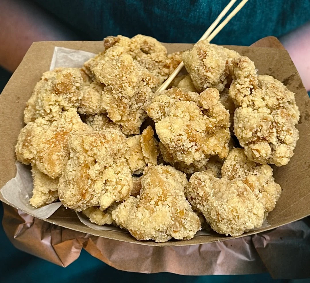 Crispy Southern fried chicken bites in a paper tray