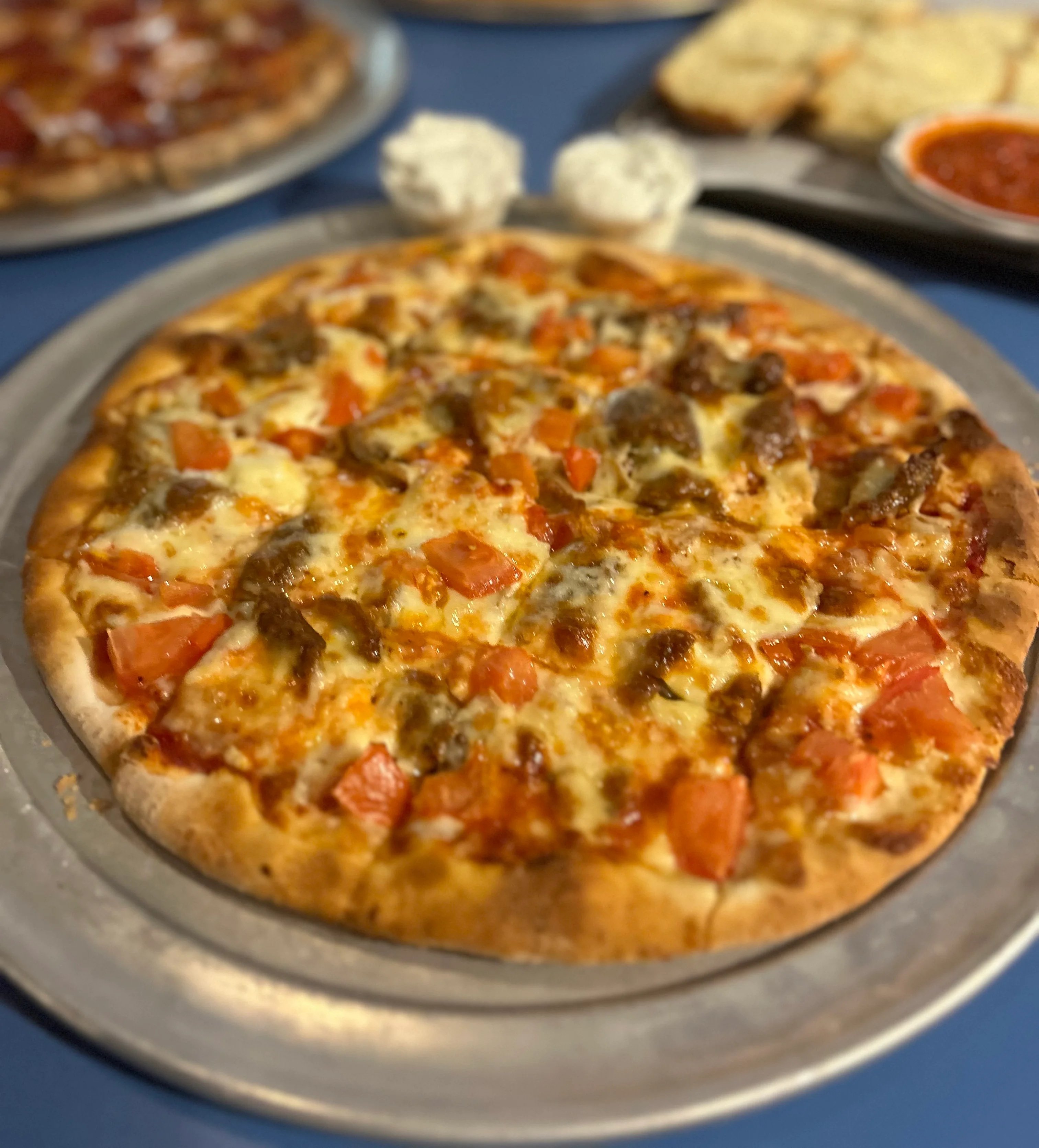 トップス PIZZA Tops Pizza & Grill - Tops Pizza & Grill