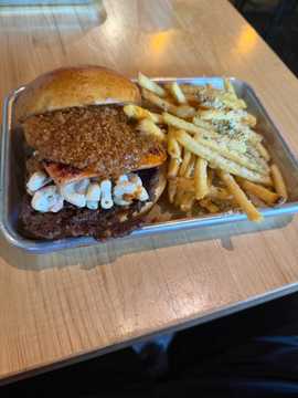 Photo from Laron W.'s review