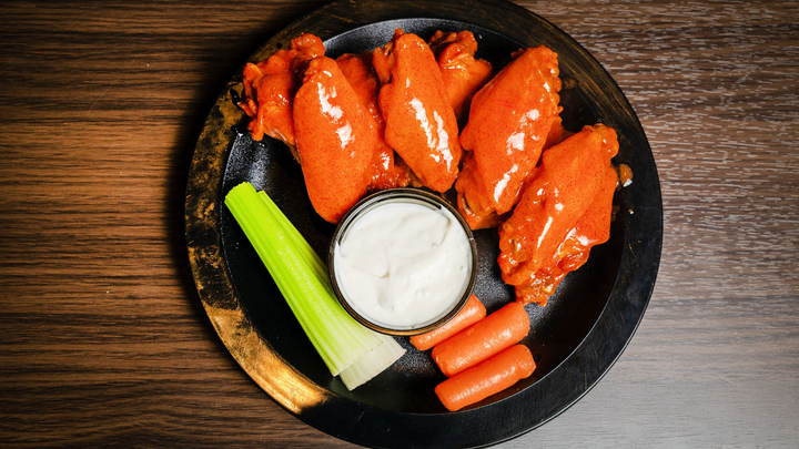 Duff's Famous Wings Tampa, FL