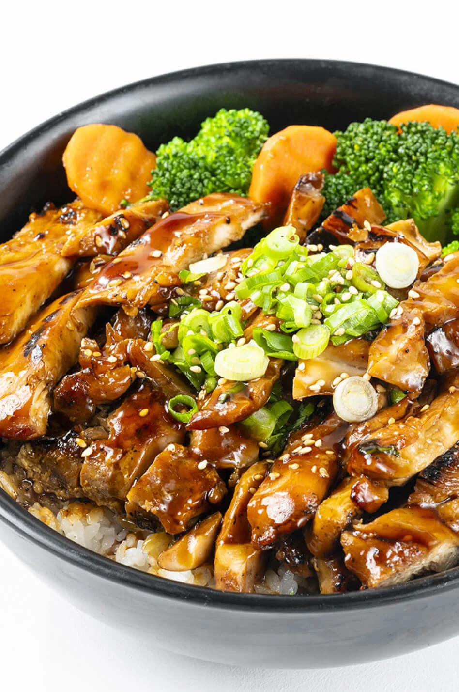 Korean bulgogi beef bowl with vegetables