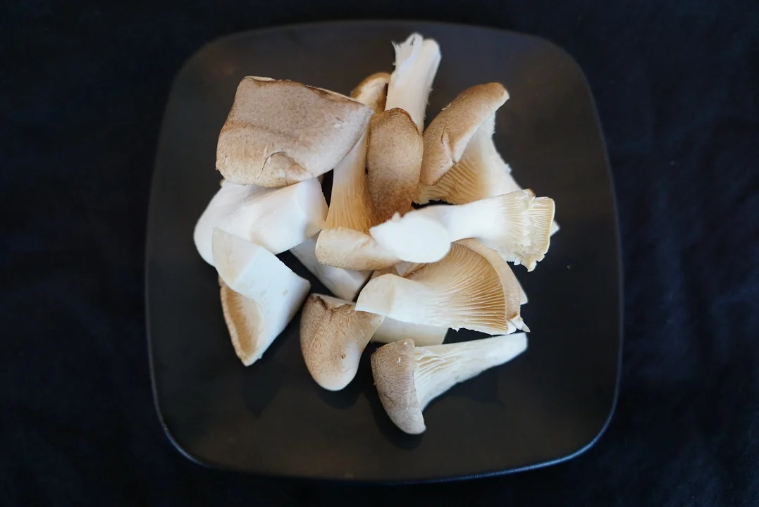 Side Alii Mushroom