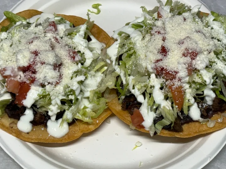 2 Cecina Tostadas