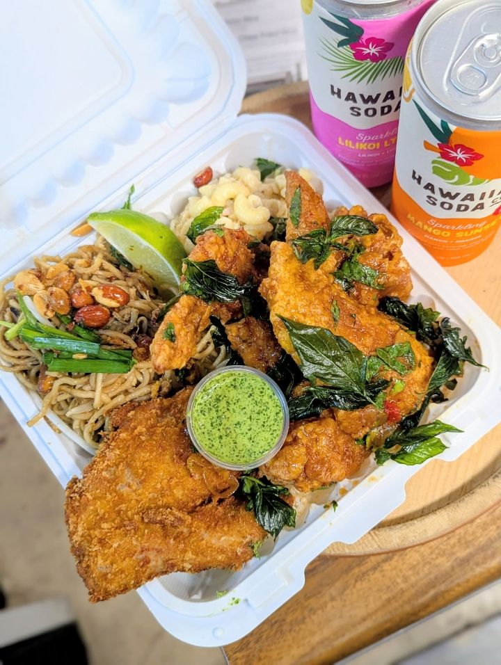 Alii Fish Market - Thai Basil Chicken & Ahi Katsu w/ Pad Thai-Min