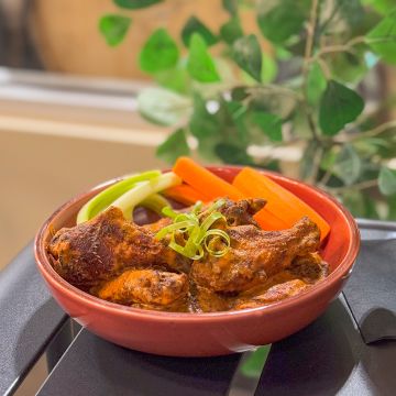 CRISPY SMOKED JUMBO CHICKEN WINGS