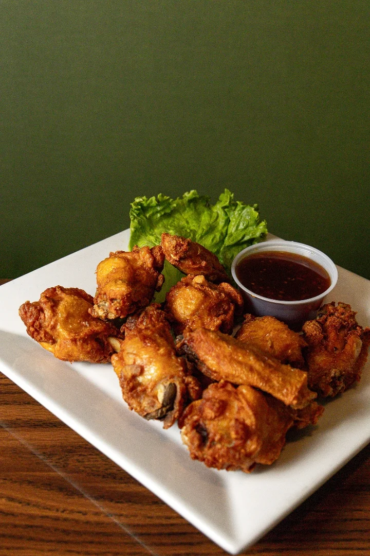 Traditional Bone-In Wings