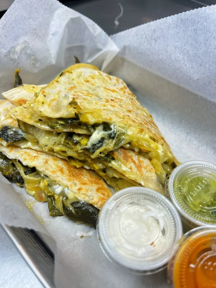 Quesadilla Rajas (Poblano Peppers - Vegetarian)