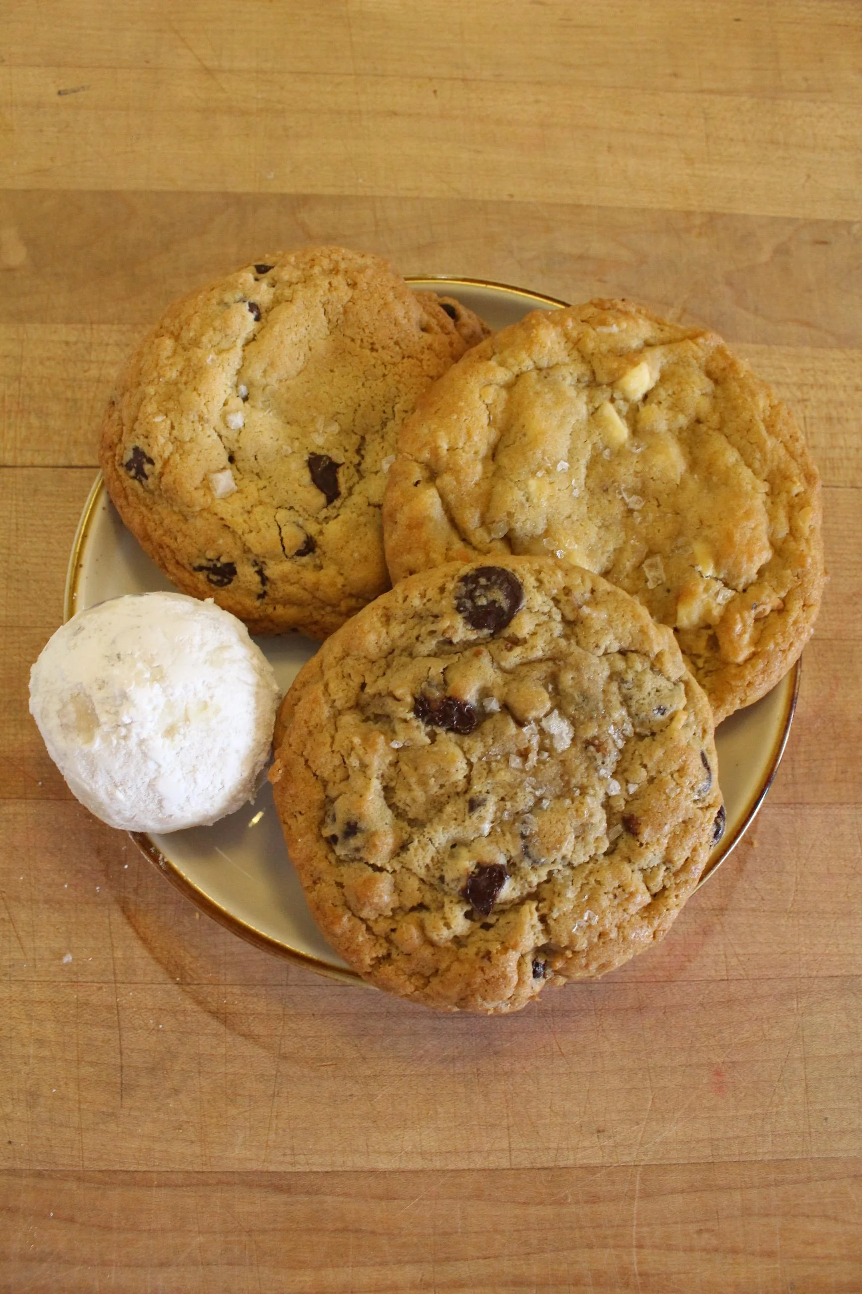 macadamia nut white chocolate