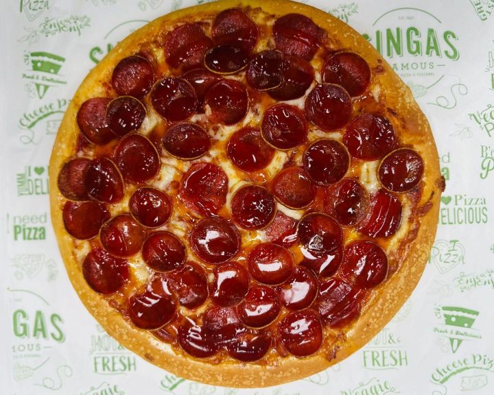 Singas Famous Pizza