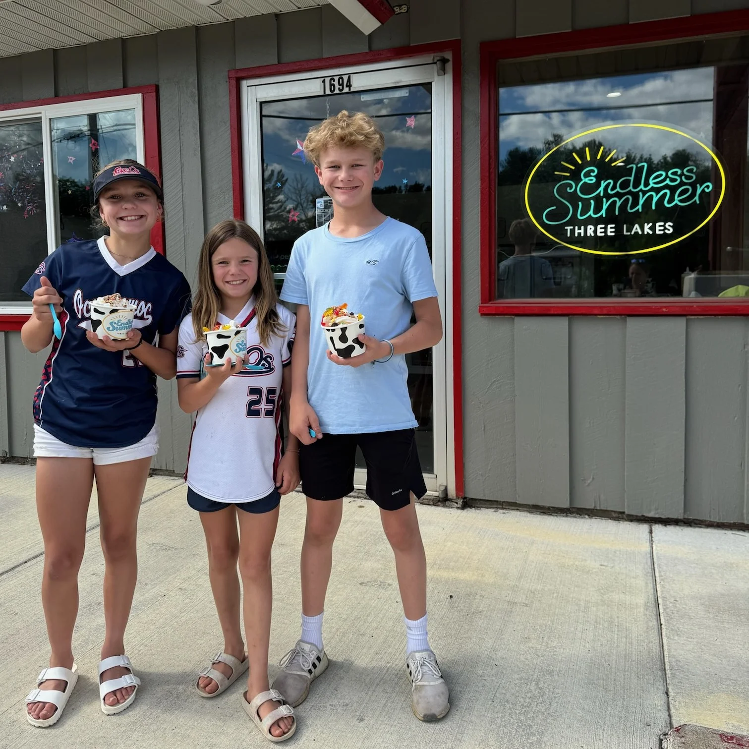 Kids enjoying sweet treats
