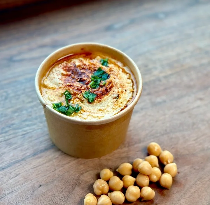 HUMMUS WITH PITA CHIPS