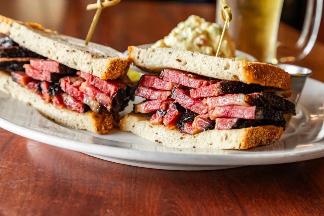 Hot Pastrami Sandwich