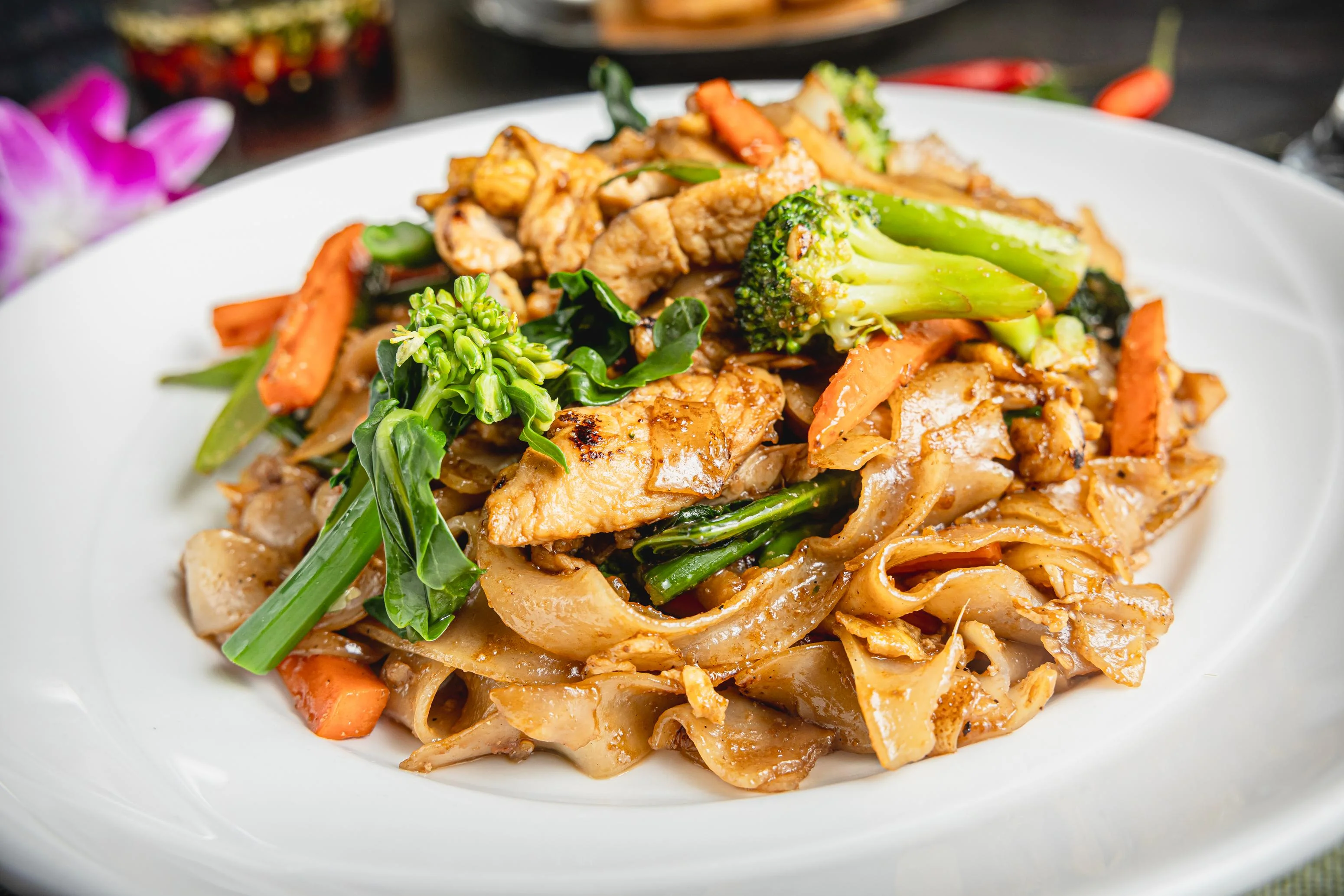 Soy Sauce Noodle (Pad See Ew)