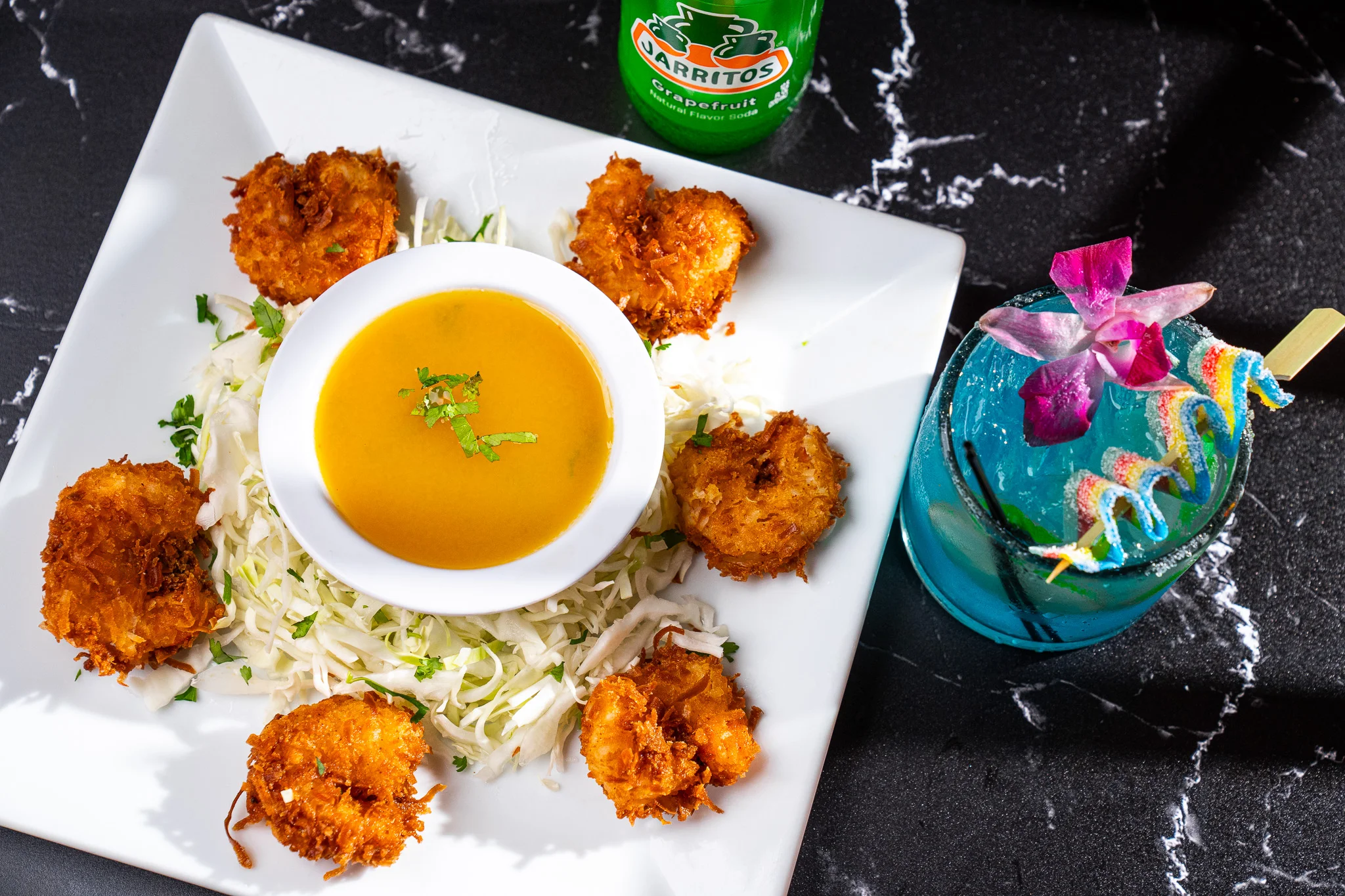Crispy coconut shrimp with dipping sauce